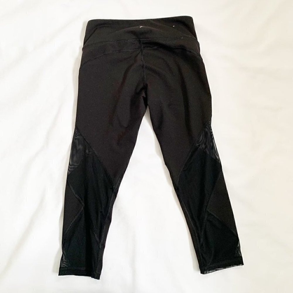 Old Navy Active Go-Dry Black Mesh Panel Cropped Leggings Womens Size Small - Picture 4 of 7